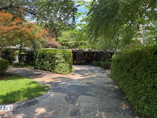 10329 Lake Gardens Drive, Dallas, TX 75218