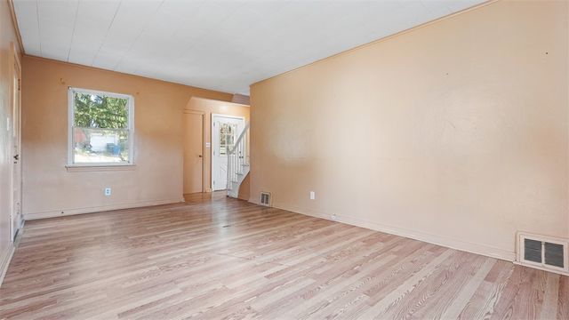 230 Idlewood Rd, Penn Hills, PA 15235