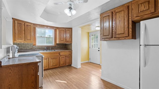 230 Idlewood Rd, Penn Hills, PA 15235