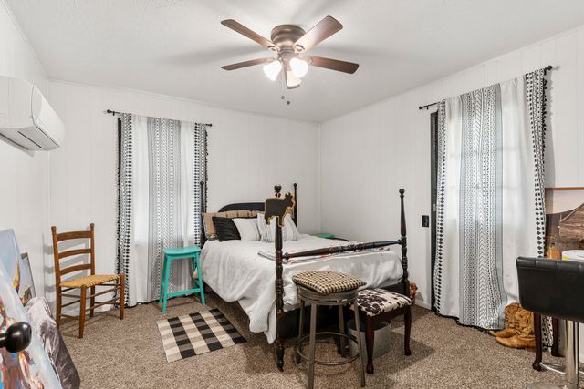 311 South Center Street, Fordland, MO 65652