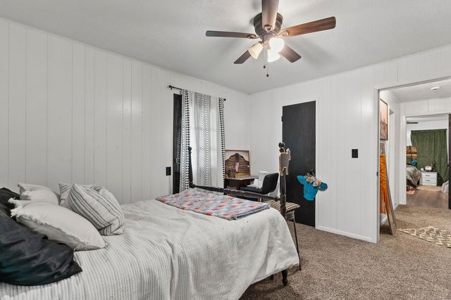 311 South Center Street, Fordland, MO 65652