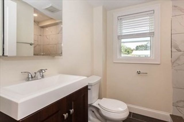 77 Rock Glen Rd, Medford, MA 02155