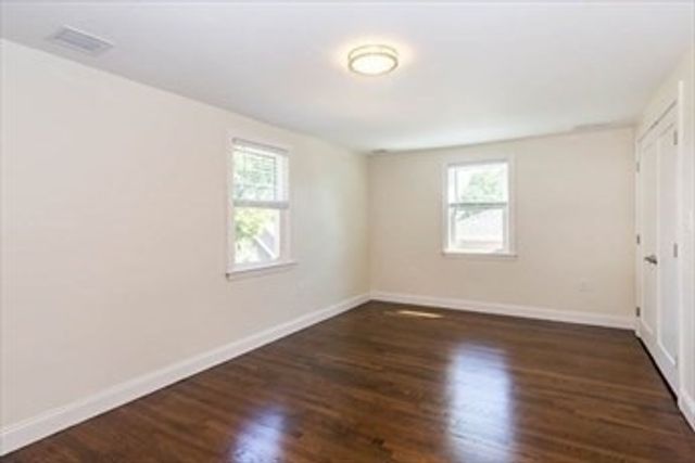 77 Rock Glen Rd, Medford, MA 02155