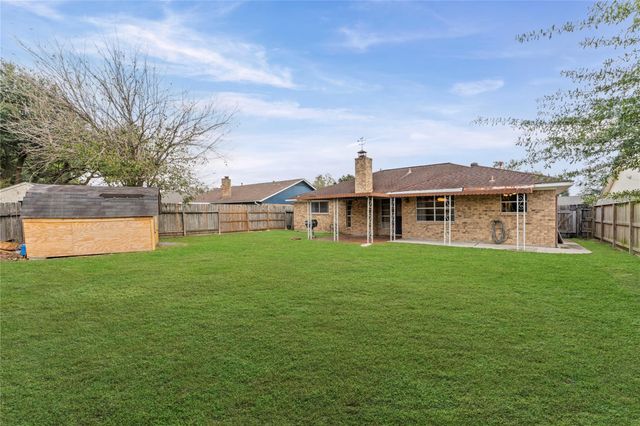 4304 Fairway Street, Pasadena, TX 77505