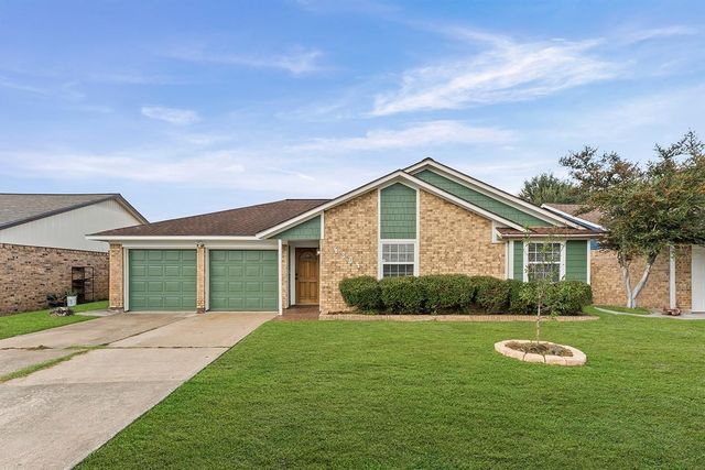 4304 Fairway Street, Pasadena, TX 77505