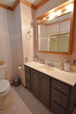 806 9th Ave. S.W., Independence, IA 50644