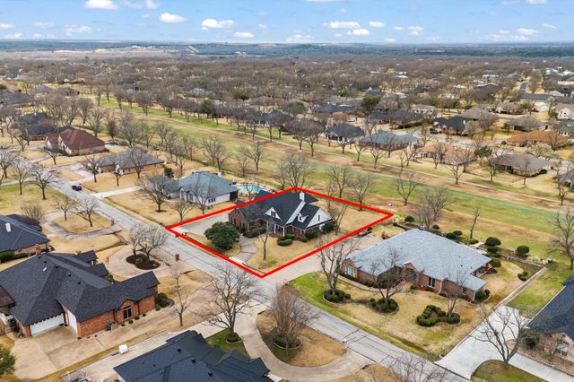 5713 Tee Box Court, Granbury, TX 76049