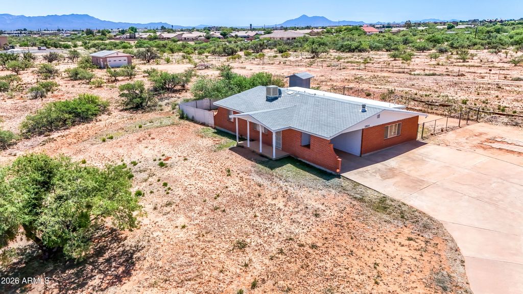 Image 3 of property listing at 1801 S El Camino Real --, Sierra Vista, AZ 85635