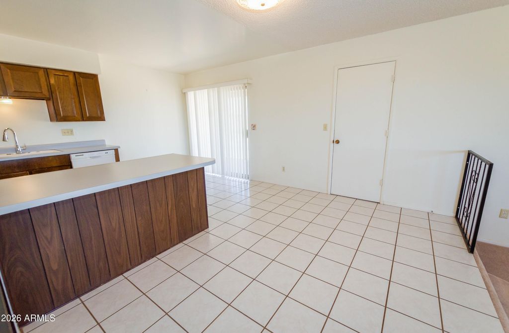 Image 9 of property listing at 1801 S El Camino Real --, Sierra Vista, AZ 85635