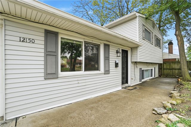 12150 Marwood Lane, Springdale, OH 45246