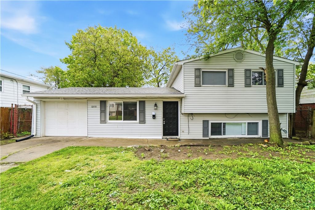 12150 Marwood Lane, Springdale, OH 45246
