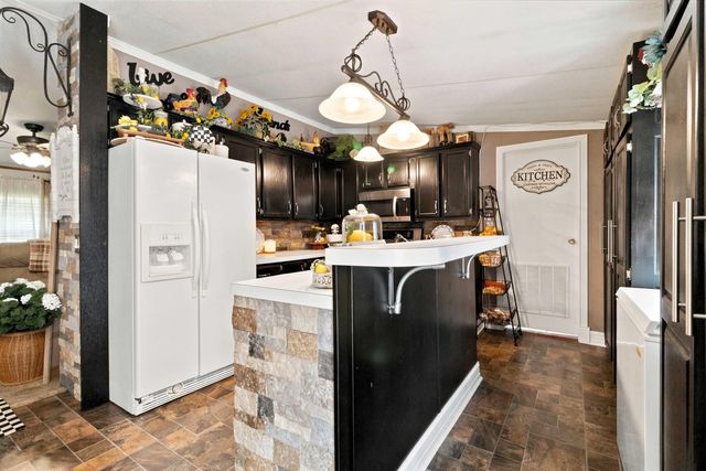 259 Pin Oak Hill Road, Stanford, KY 40484