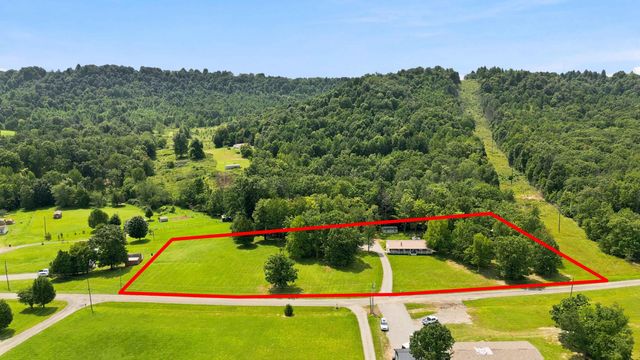 259 Pin Oak Hill Road, Stanford, KY 40484