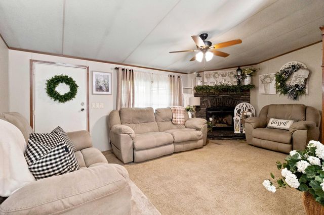 259 Pin Oak Hill Road, Stanford, KY 40484