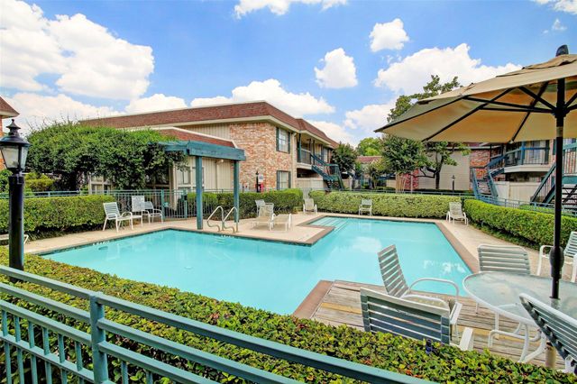 845 Augusta Drive 57, Houston, TX 77057