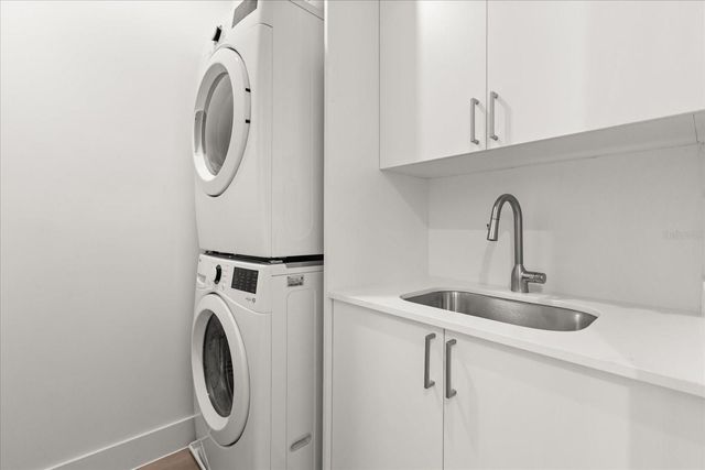 1413 WARWICK PLACE, Orlando, FL 32806