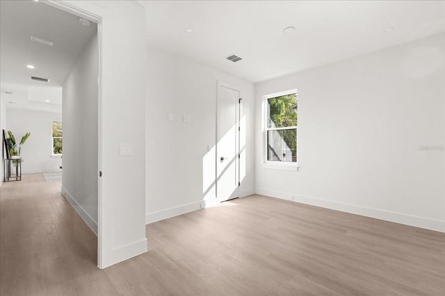 1413 WARWICK PLACE, Orlando, FL 32806