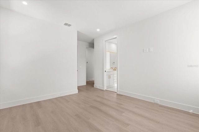 1413 WARWICK PLACE, Orlando, FL 32806