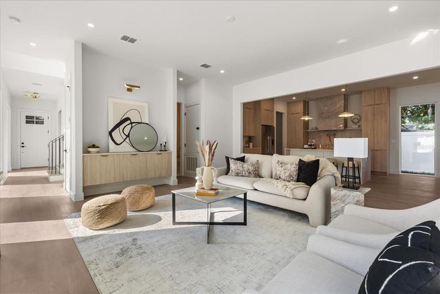 1413 WARWICK PLACE, Orlando, FL 32806