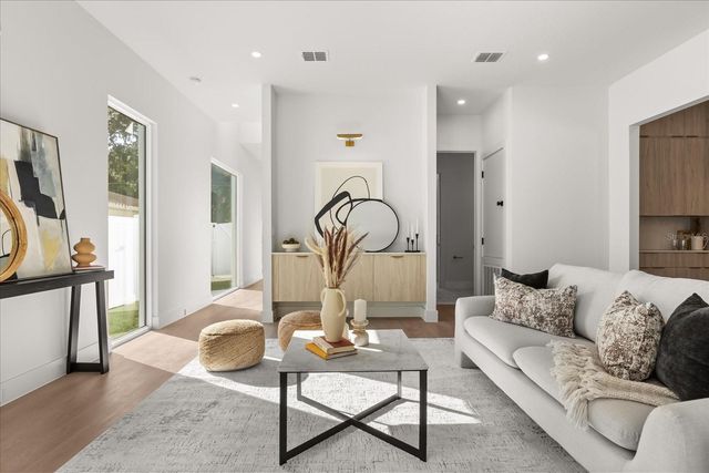 1413 WARWICK PLACE, Orlando, FL 32806