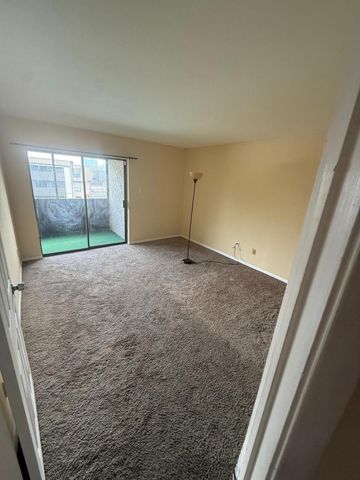 3055 Walnut Bend Lane 36, Houston, TX 77042