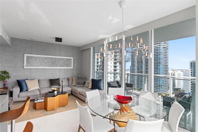 1080 Brickell Ave 3300, Miami, FL 33131