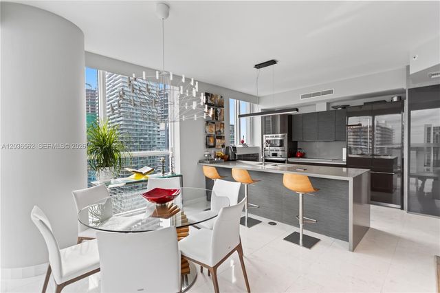 1080 Brickell Ave 3300, Miami, FL 33131