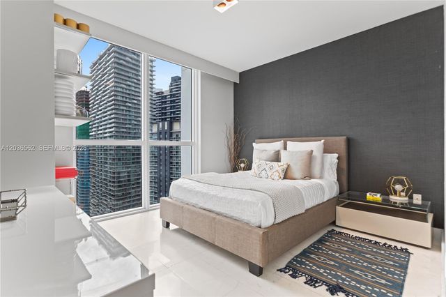 1080 Brickell Ave 3300, Miami, FL 33131