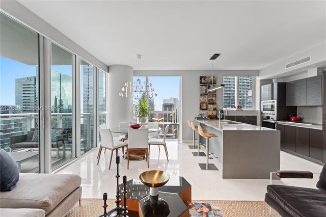 1080 Brickell Ave 3300, Miami, FL 33131