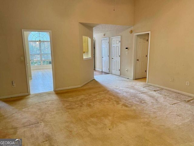 1431 Log Cabin Lane, Lawrenceville, GA 30045