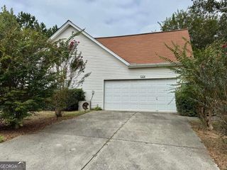 1431 Log Cabin Lane, Lawrenceville, GA 30045