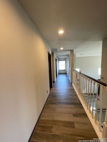 223 WILLOWBLUFF DR, San Antonio, TX 78216