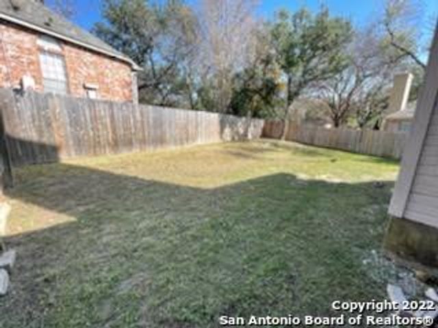 223 WILLOWBLUFF DR, San Antonio, TX 78216