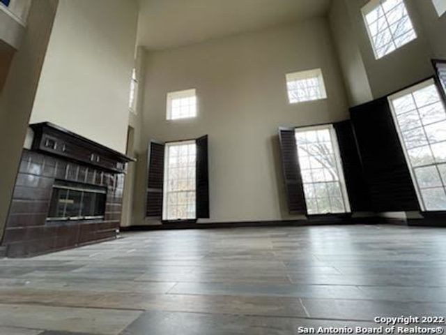 223 WILLOWBLUFF DR, San Antonio, TX 78216