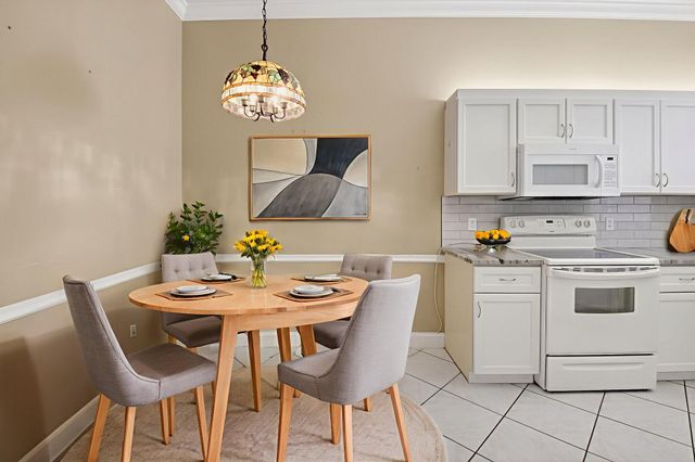 5253 Brisata Circle L, Boynton Beach, FL 33437