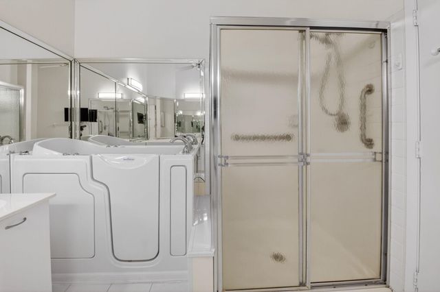 5253 Brisata Circle L, Boynton Beach, FL 33437