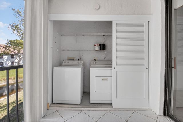 5253 Brisata Circle L, Boynton Beach, FL 33437