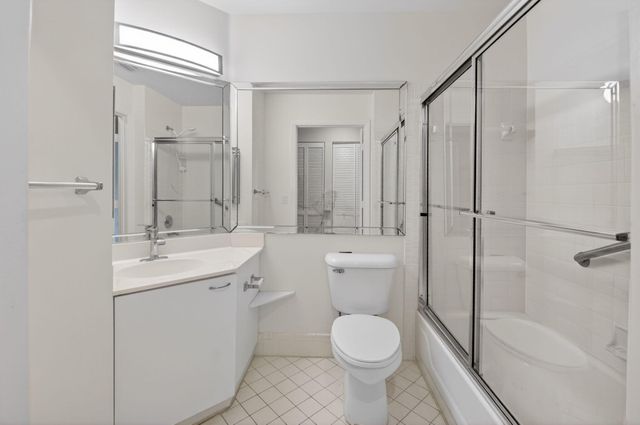 5253 Brisata Circle L, Boynton Beach, FL 33437