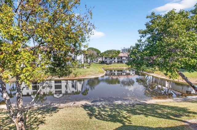 5253 Brisata Circle L, Boynton Beach, FL 33437