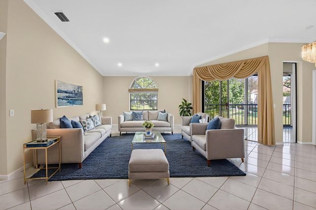 5253 Brisata Circle L, Boynton Beach, FL 33437