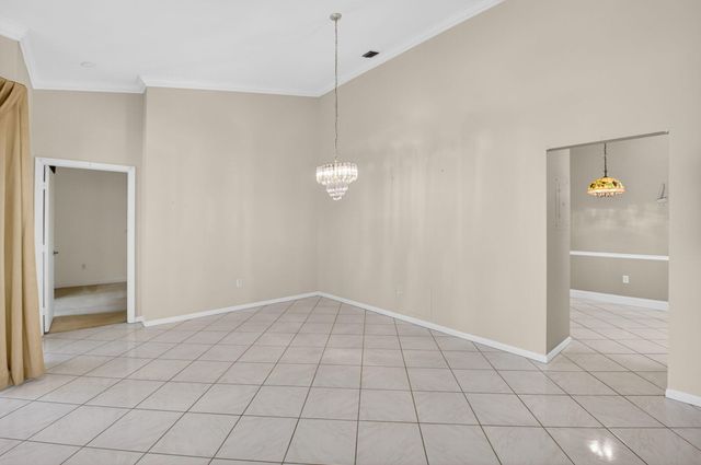 5253 Brisata Circle L, Boynton Beach, FL 33437