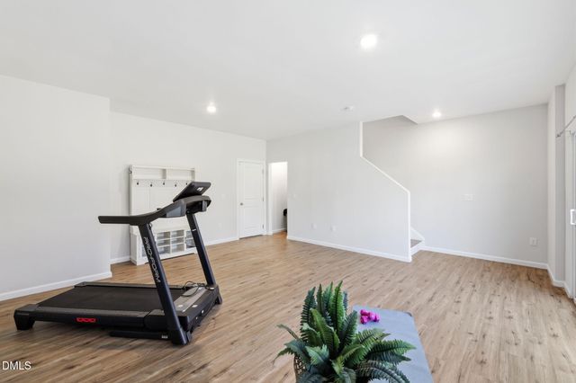 1050 Commack Drive, Durham, NC 27703