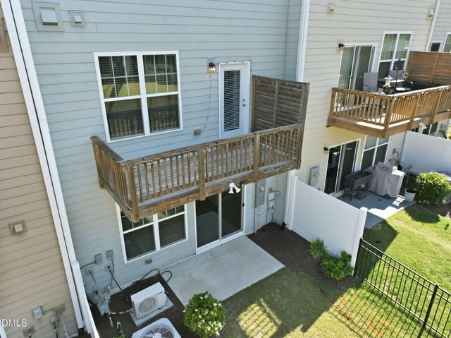 1050 Commack Drive, Durham, NC 27703