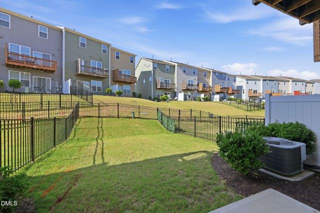 1050 Commack Drive, Durham, NC 27703