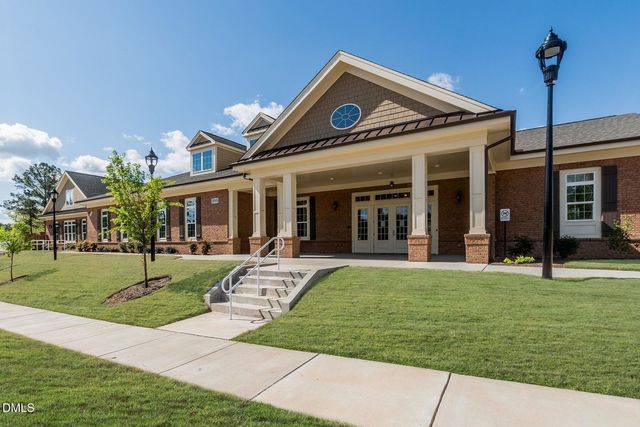 1050 Commack Drive, Durham, NC 27703