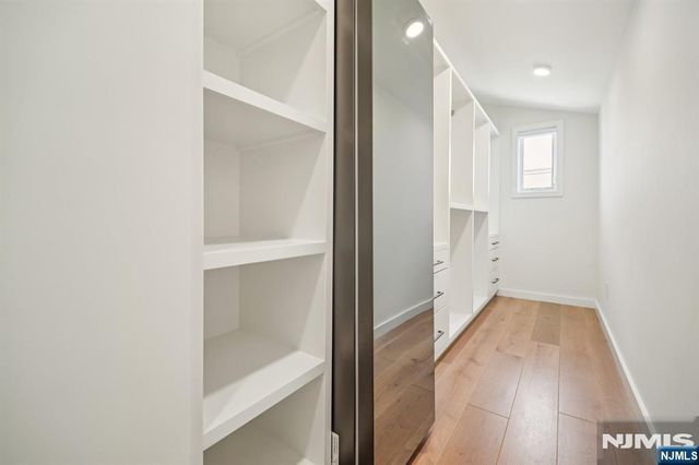 66 Henry B, Palisades Park, NJ 07650