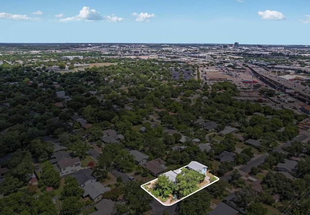1500 Villa nova DR, Austin, TX 78757