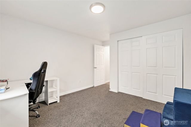 3933 Woodlawn Drive SE, Olympia, WA 98501