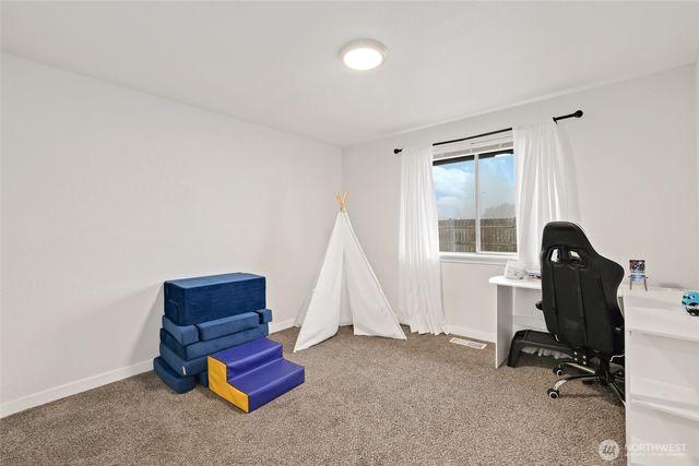 3933 Woodlawn Drive SE, Olympia, WA 98501