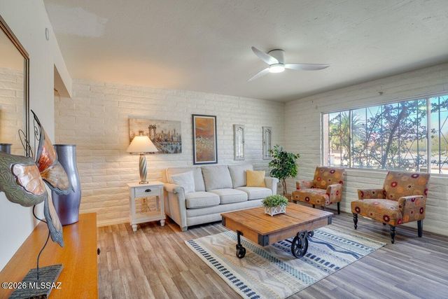 5301 S Hildreth Avenue, Tucson, AZ 85746